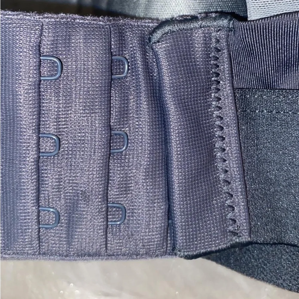 Dare Racerback Run Bra - Picture 6 of 10